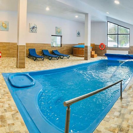 Cerbul Chalet Accommodation & Wellness Rîşnov Eksteriør billede