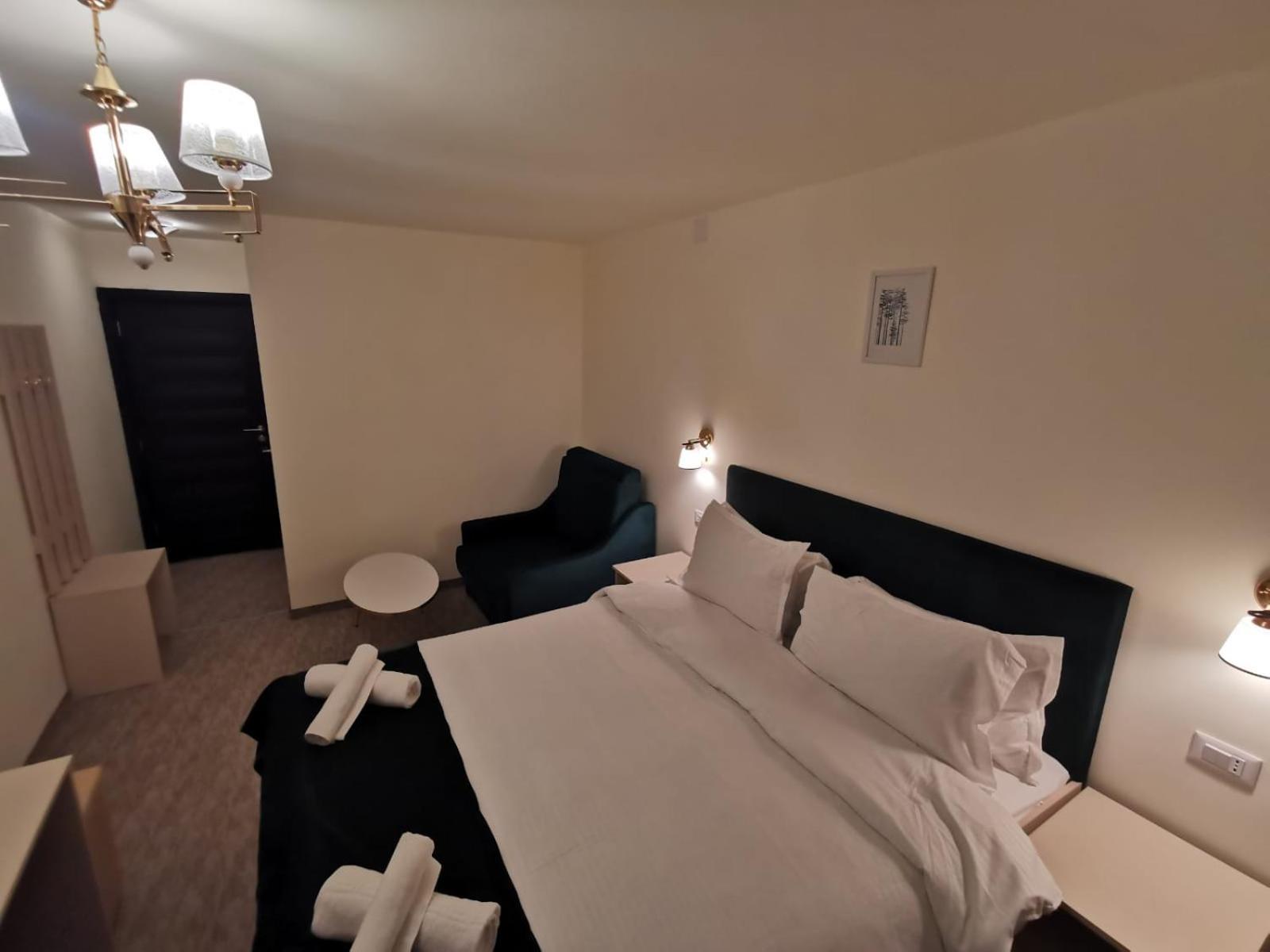 Cerbul Chalet Accommodation & Wellness Rîşnov Eksteriør billede